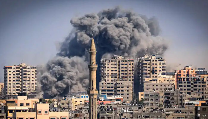 Smoke plumes billow during Israeli air strikes in Gaza City on October 12, 2023, as raging battles between Israel and the Hamas movement continue for the sixth consecutive day. — AFP