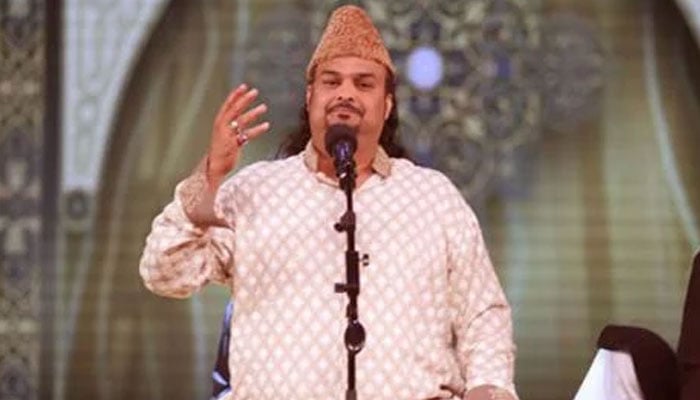 Slain Pakistani qawwali singer Amjad Sabri. — Geo News/File