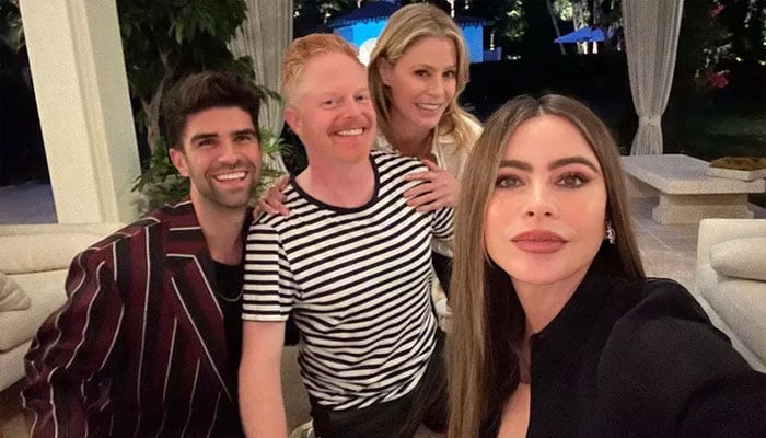 Sofia Vergara hosts Modern Family reunion with her ‘favourite people’