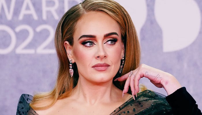 Adele rocks glam goth ‘vampire’ costume for Vegas show
