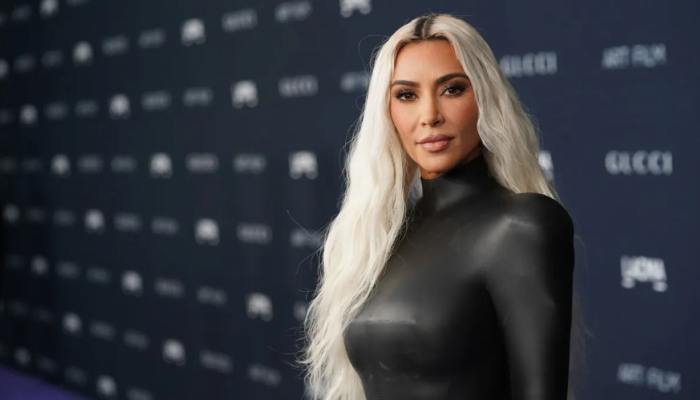 Kim Kardashian turns heads debuting new hairstyle at 2023 GQ Men of the Year party
