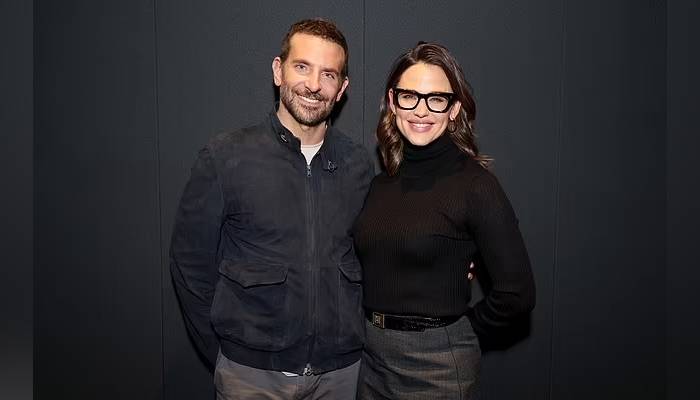 Bradley Cooper and Jennifer Garner at the Maestro screening: Happy reunion