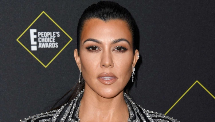 Kourtney Kardashian a manqué sa famille à Thanksgiving après avoir accouché