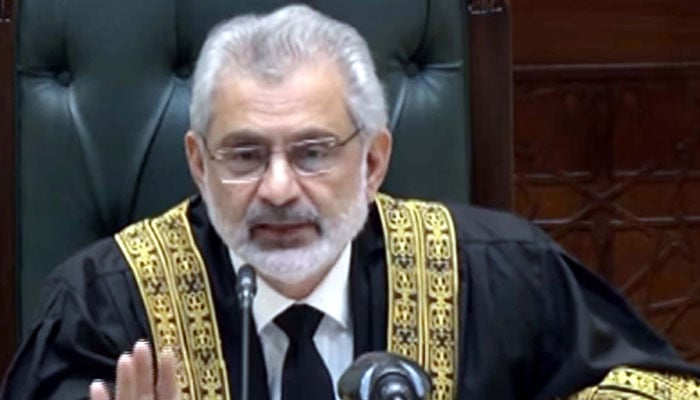 Chief Justice of Pakistan Qazi Faez Isa presiding a hearing. — PPI/File