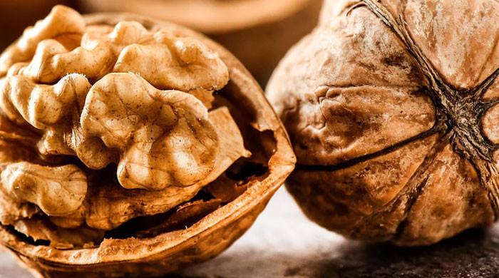Dit is de reden waarom u walnoten die rijk zijn aan omega-3 in uw dieet moet opnemen