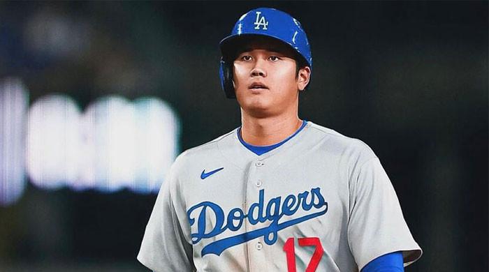 Baseball star Shohei Ohtani strikes record $700m deal with LA Dodgers