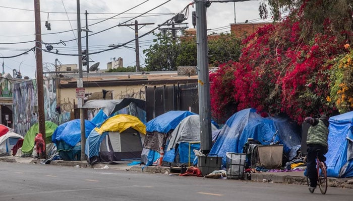 Tents on San Julian Street in downtown Los Angeles on March 19, 2020. — AFP