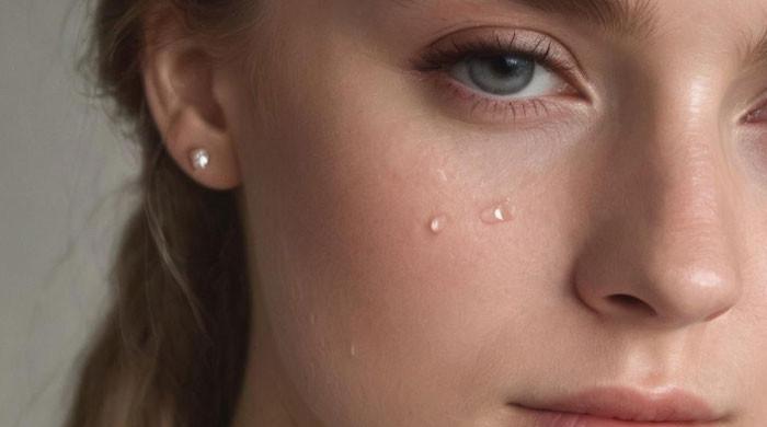 Study finds human tears calm male aggression
