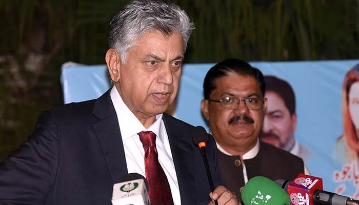 Caretaker Minister for Information, Broadcasting and Parliamentary Affairs Murtaza Solangi speaks with the media on November 12, 2023. — APP