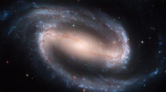 Para ilmuwan telah menemukan riak seismik di galaksi spiral tertua