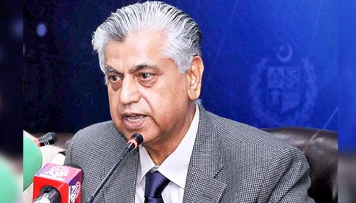 Caretaker Federal Minister for Information and Broadcasting Murtaza Solangi addresses a press conference. — APP/File
