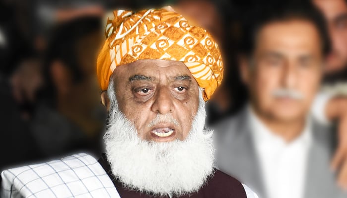 JUI-F chief Maulana Fazlur Rehman addressing press conference outside Parliament Lodges in Islamabad. — Online/File