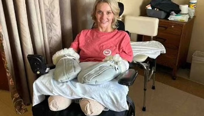 Cindy Mullins was initially hospitalized only with kidney stones, but her condition worsened rapidly after the stones became infected and she was forced to undergo the dramatic surgery. — GoFundMe