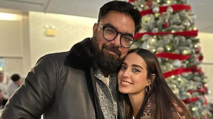 Yasir Hussain warns fan not to attract his Iqra Aziz’s sketch once more