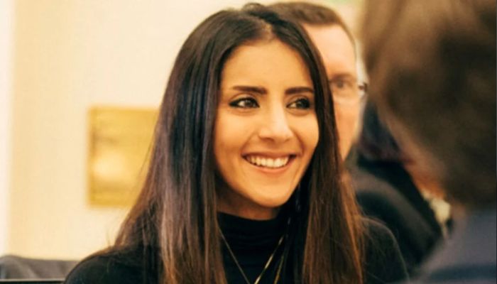 Yeni Zelanda Milletvekili Golriz Ghahraman, hırsızlık iddiaları sebebiyle çekilme etti