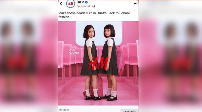 H&M, kız evlatların cinselleştirilmesine yönelik tepkiler üstüne okul reklamını kaldırdı