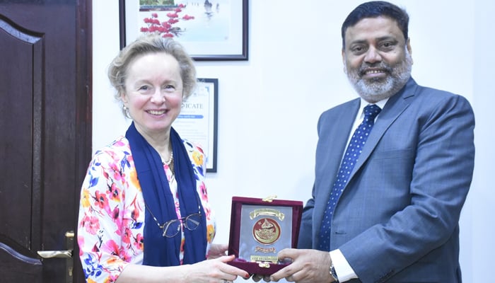 Vice Chancellor of the University of Karachi Professor Dr Khalid Mahmood Iraqi (right) meets Austrian ambassador to Pakistan Andrea Wicke. — KU