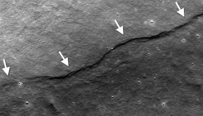 This image shows cracks on the moons surface. — Nasa/File