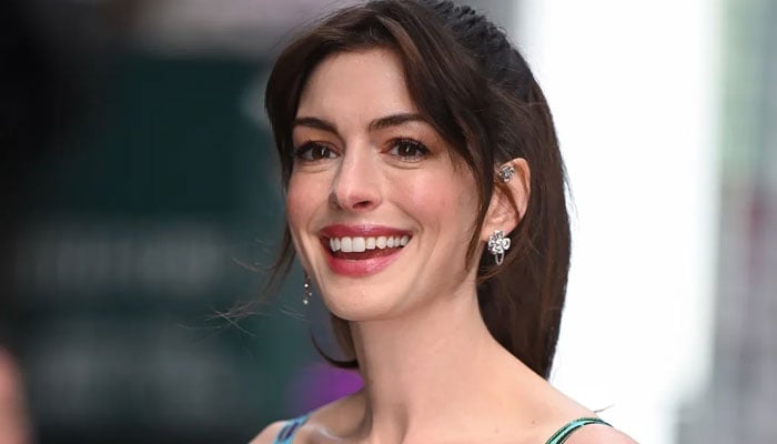 Anne Hathaway debuts fresh new fringe haircut for upcoming film The Idea of You