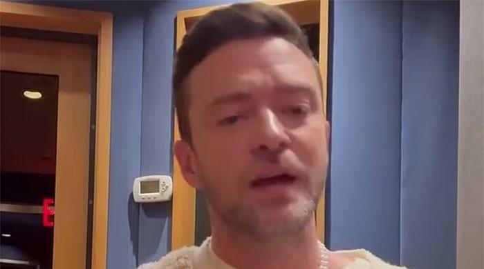 Justin performs acoustic ‘selfish’ with raspy voice amidst illness Justin performs acoustic ‘selfish’ with raspy voice amidst illness