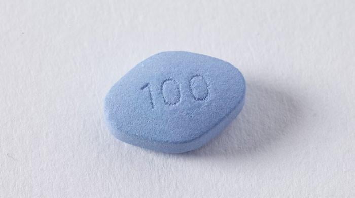 Bir emek harcama Viagra’nın erektil disfonksiyonlu erkeklerde Alzheimer hastalığı riskini azalttığını iddia ediyor