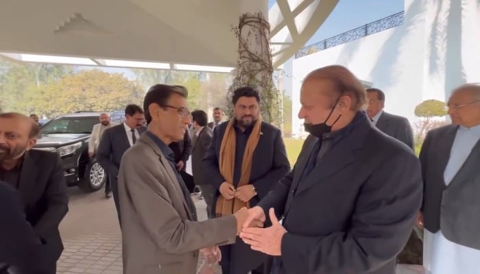 Pakistan Muslim League-Nawaz (PML-N) supremo Nawaz Sharif (R) and Muttahida Qaumi Movement-Pakistan (MQM-P) Convener Dr Khalid Maqbool Siddiqui (L) meet at Jati Umra, Lahore, on February 11, 2024. —PML-N/X/Screengrab