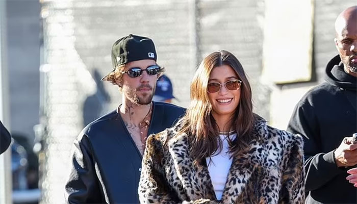 Justin Bieber and Hailey turn heads at Super Bowl.