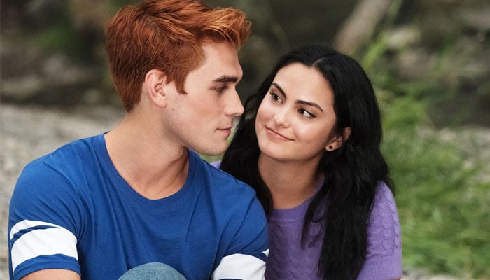 Riverdale has an intricate plot of love triangles