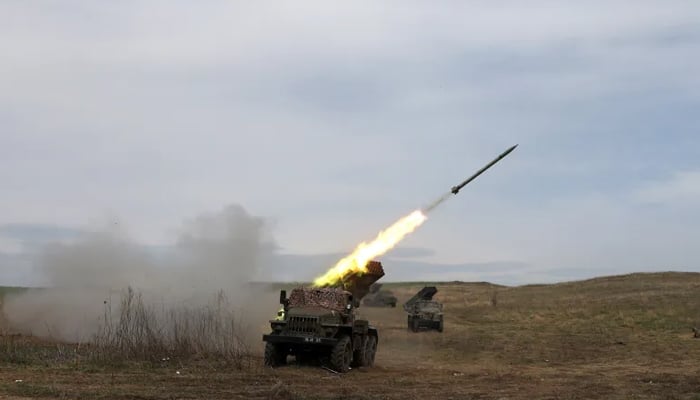 Ukrayna iki roket saldırısında 60 Rus askerini öldürdü: rapor