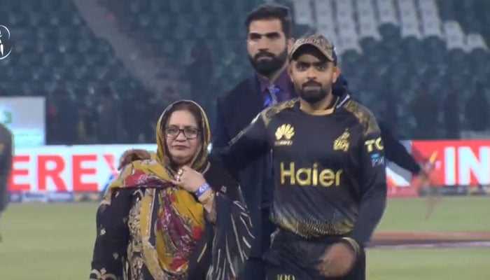 Babar Azam pictured with his mother after the PSL match between Peshawar Zalmi and Islamabad United in Lahore on February 26, 2024. — X/@SaadIrfan258