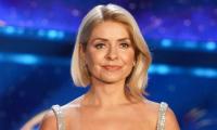 Holly Willoughby Shows Off New Hairstyle At ‘Dancing On Ice’ Semi-finals
