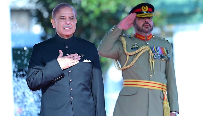 Prime Minister Muhammad Shehbaz Sharif instpecting guard of honour contingent of Pakistan armed forces upon arrival at Prime Minister House on March 4, 2024. — INP