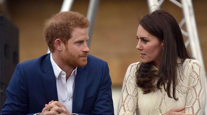 Książę Harry „niechętnie” kontaktuje się z Kate Middleton ze względu na jej „zimne” zachowanie.