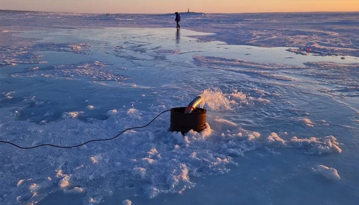 Saving the ice - a daring experiment or a dangerous distraction?.—Real Ice