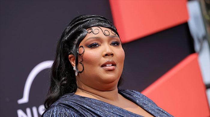 Lizzo wants to be a supermodel, rocks new look with mustache
