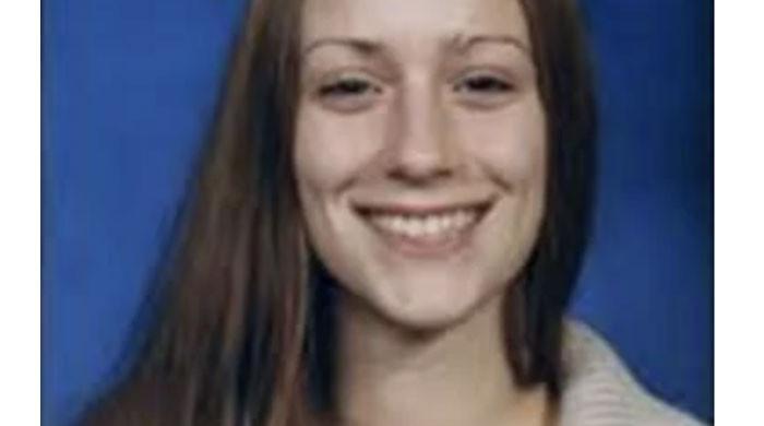 FBI announces $40,000 reward for a teenage girl who went missing 20 years ago