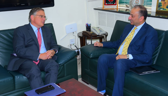 US Ambassador to Pakistan Donald Blome (left) and Federal Minister for Petroleum Dr Musadik Malik. — PID