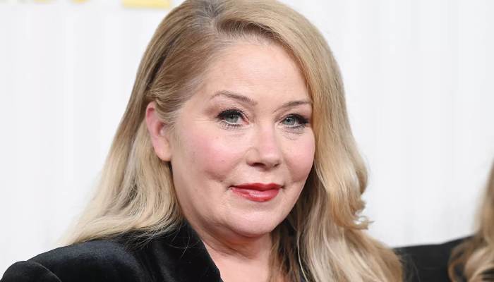 Christina Applegate sobs in pain after learning lesson about Cancer