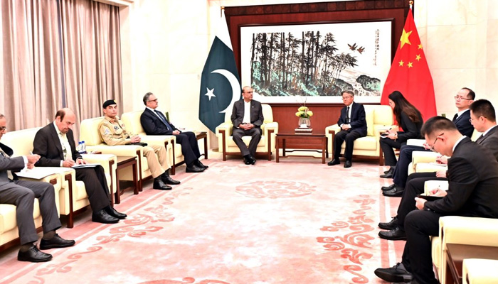 President Asif Ali Zardari (centre-left) meets Chinese Ambassador Jiang Zaidong (centre-right) at Chinese Embassy on March 27, 2024. — Presidents Secretariat