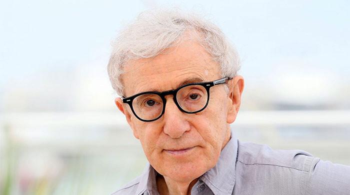 Woody Allen considers stepping from directing, citing loss of magic