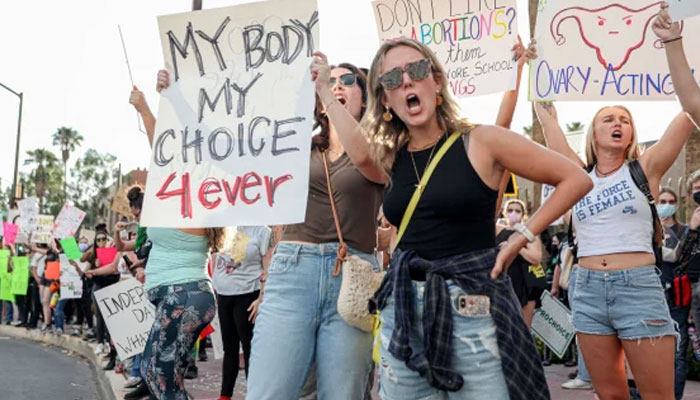 Arizona moves to enforce old abbortion law. — AFP File