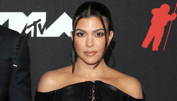Kourtney Kardashian asks followers for natural remedies, health advice