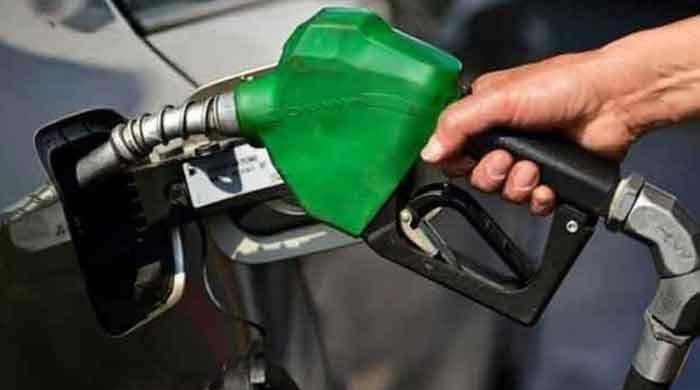 Petrol price in Pakistan increases by Rs4.53 per litre
