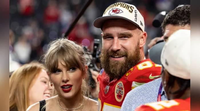 Taylor Swift outshines Travis Kelce