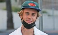 Justin Bieber’s Pals Concerned Over His Erratic Behaviour: ‘He’s Spiraling Again’