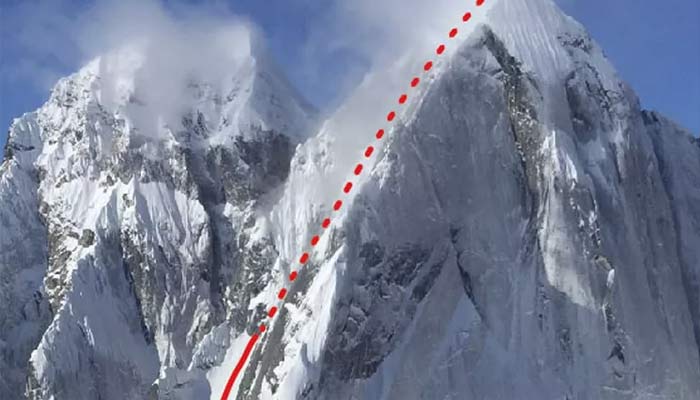 Climber dead after falling 1,000 feet off Alaska mountain. — People/File