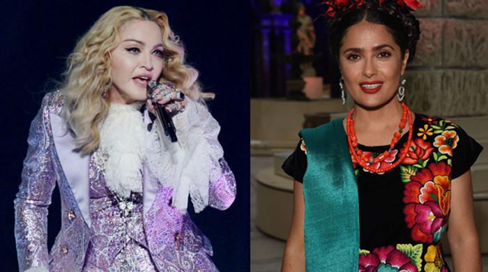 Madonna twierdzi, że Salma Hayek czyni ją „najszczęśliwszą dziewczyną na świecie”!