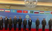 Khawaja Asif discusses defence ties with counterparts at SCO moot