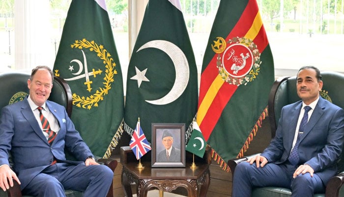 Chief of Army Staff (COAS) General Asim Munir (right) with United Kingdoms Chief of the General Staff (CGS) General Patrick Sanders on April 30, 2024. — ISPR