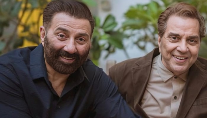 Sunny Deol admits being hit by relatives in father Dharmendras absence